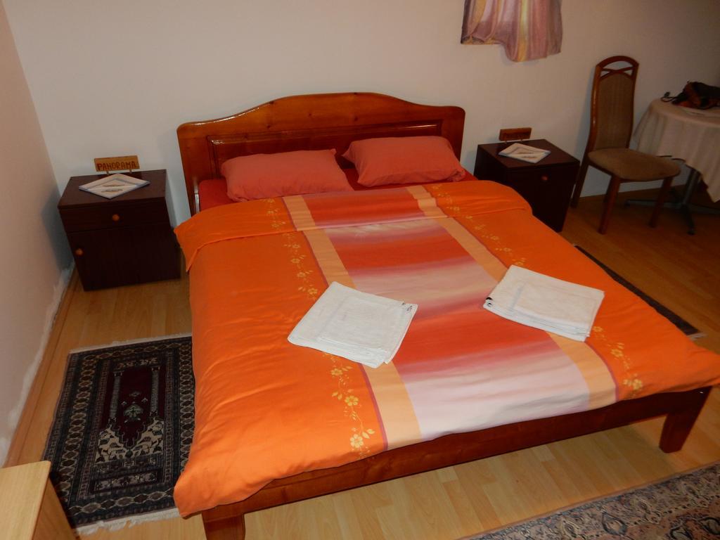 Bed and Breakfast Panorama Lomnica Despotovac Exteriér fotografie